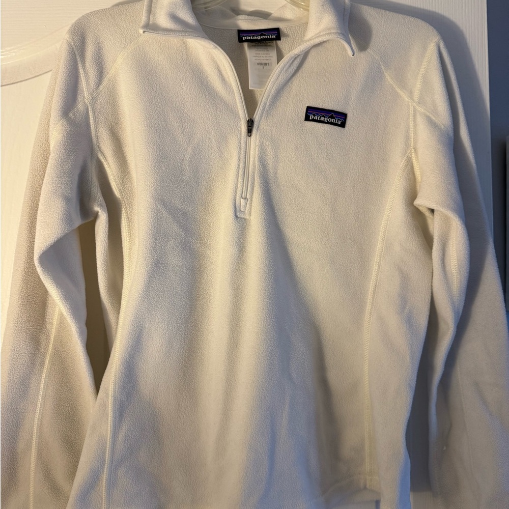 Patagonia Cream Quarter-Zip Fleece Pullover
